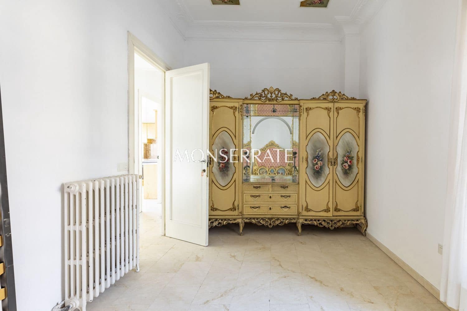 5 soveværelse Villa til salg i Valencia by med garage - € 2.200.000 (Ref: 9251771)