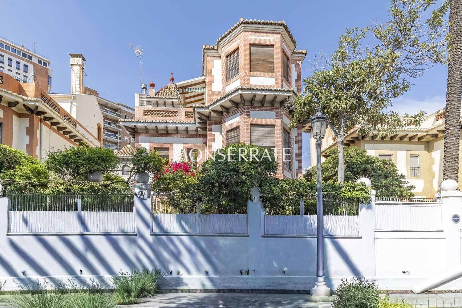 5 soveværelse Villa til salg i Valencia by med garage - € 2.200.000 (Ref: 9251771)