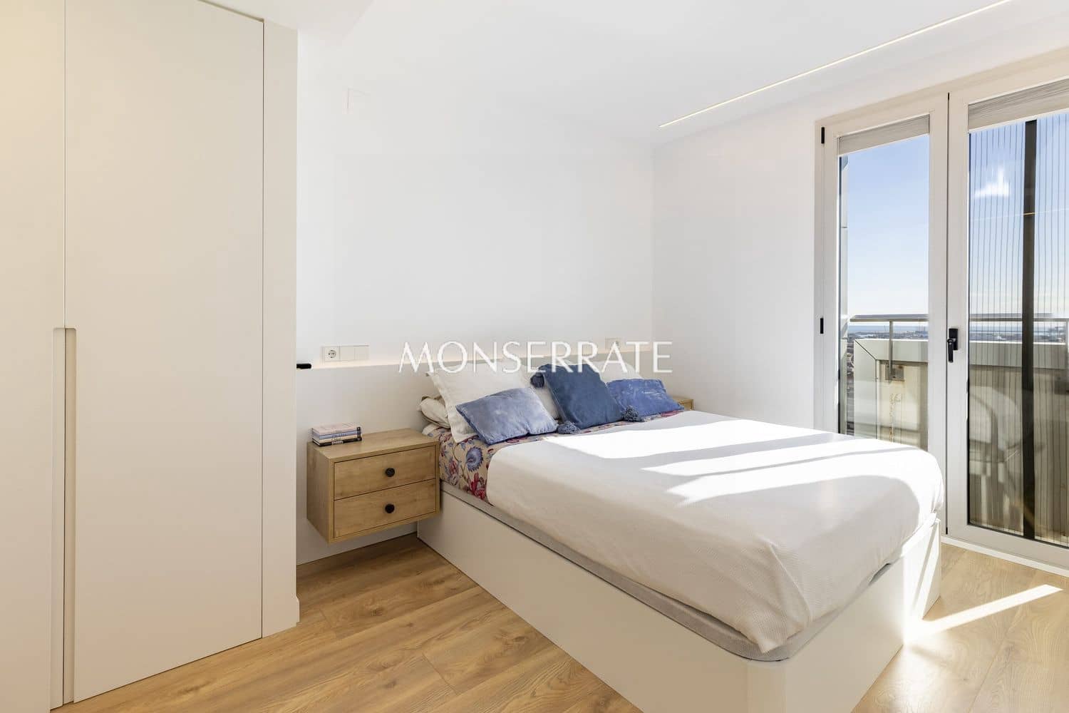 3 camera da letto Appartamento da affittare in Valencia citta con piscina garage - 3.500 € (Rif: 9262141)
