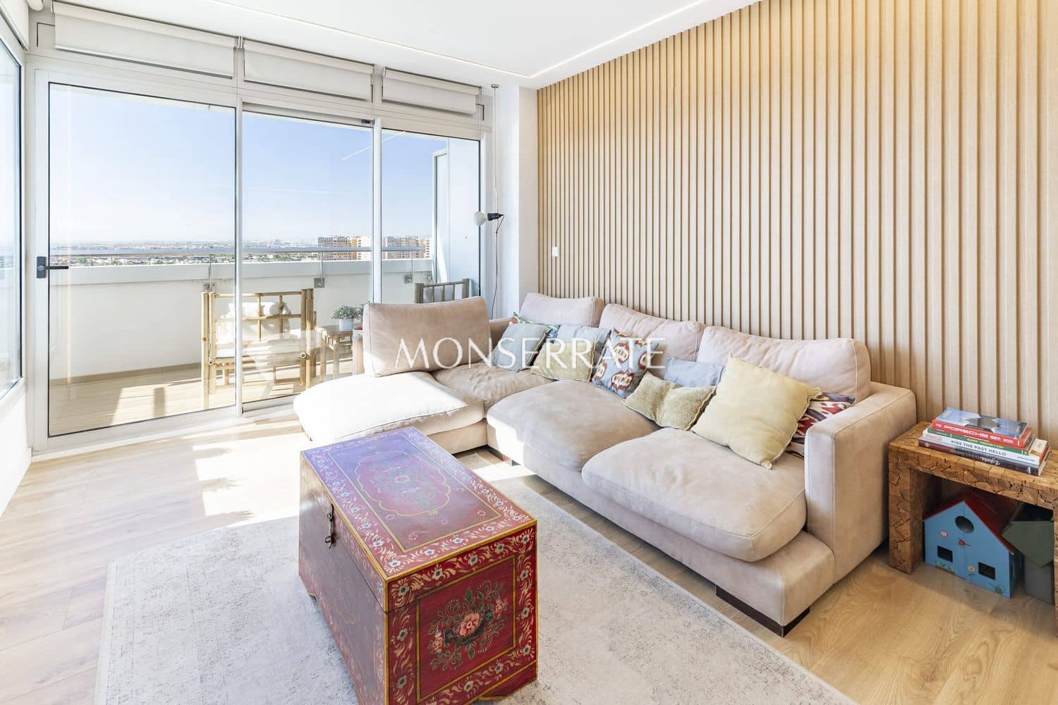 3 camera da letto Appartamento da affittare in Valencia citta con piscina garage - 3.500 € (Rif: 9262141)