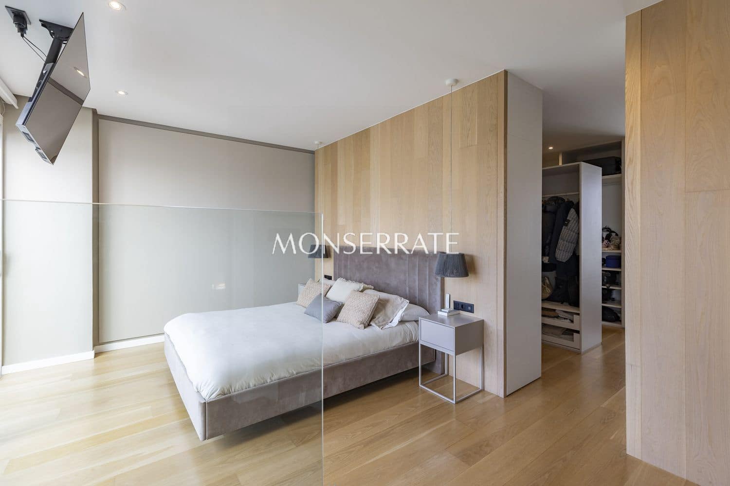 4 soveværelse Villa til salg i San Antonio de Benageber med swimmingpool garage - € 1.200.000 (Ref: 9303019)