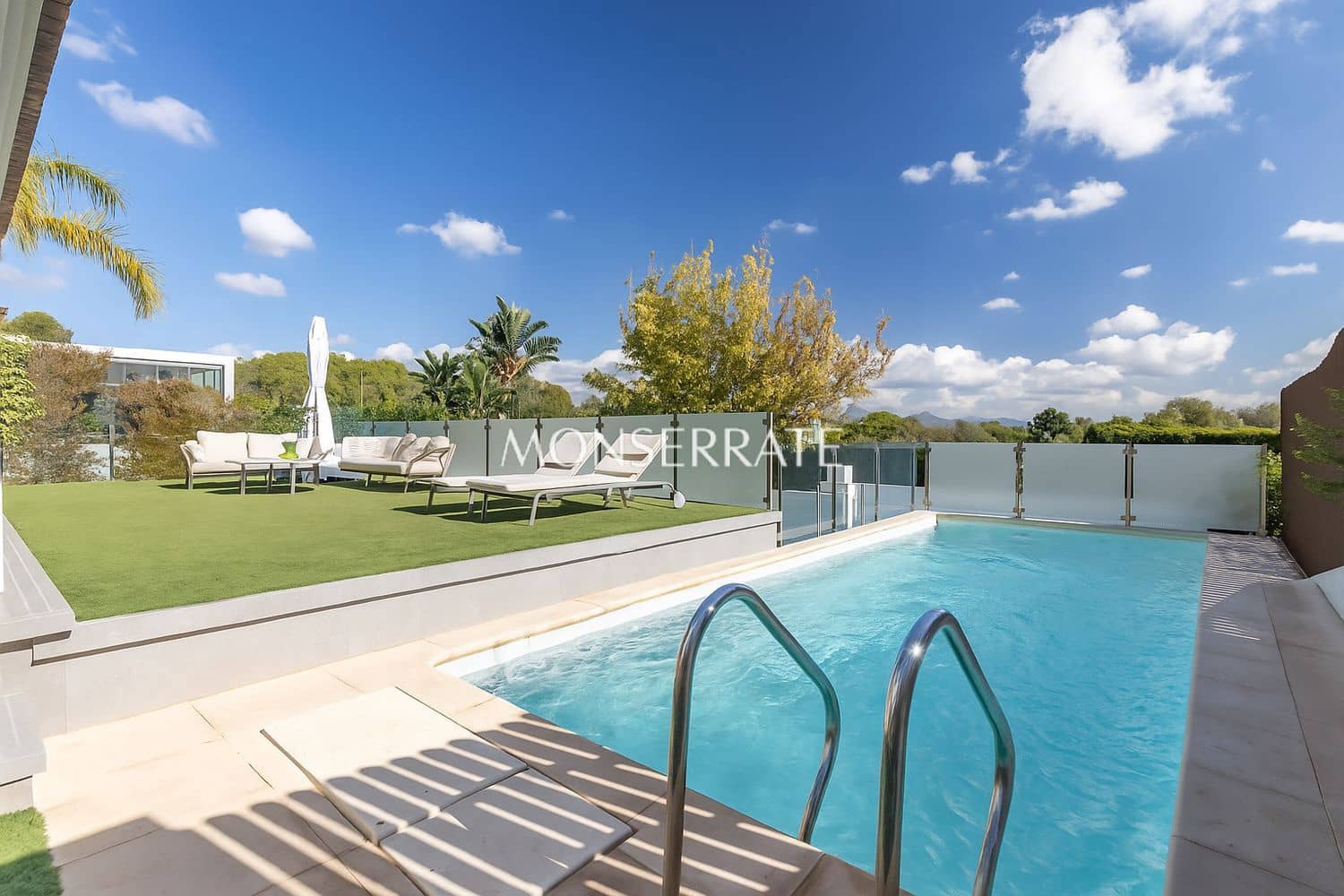 4 soveværelse Villa til salg i San Antonio de Benageber med swimmingpool garage - € 1.200.000 (Ref: 9303019)