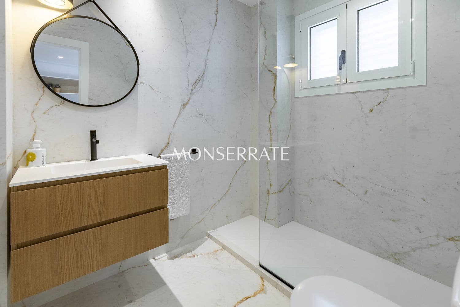 4 soveværelse Villa til salg i San Antonio de Benageber med swimmingpool garage - € 1.200.000 (Ref: 9303019)