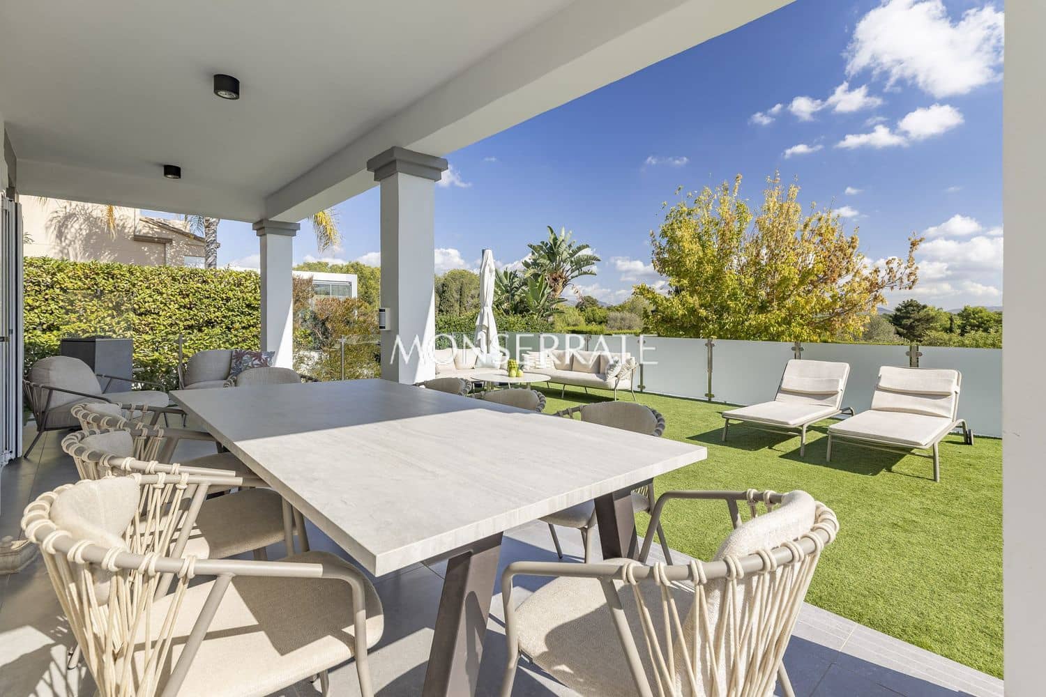 4 soveværelse Villa til salg i San Antonio de Benageber med swimmingpool garage - € 1.200.000 (Ref: 9303019)