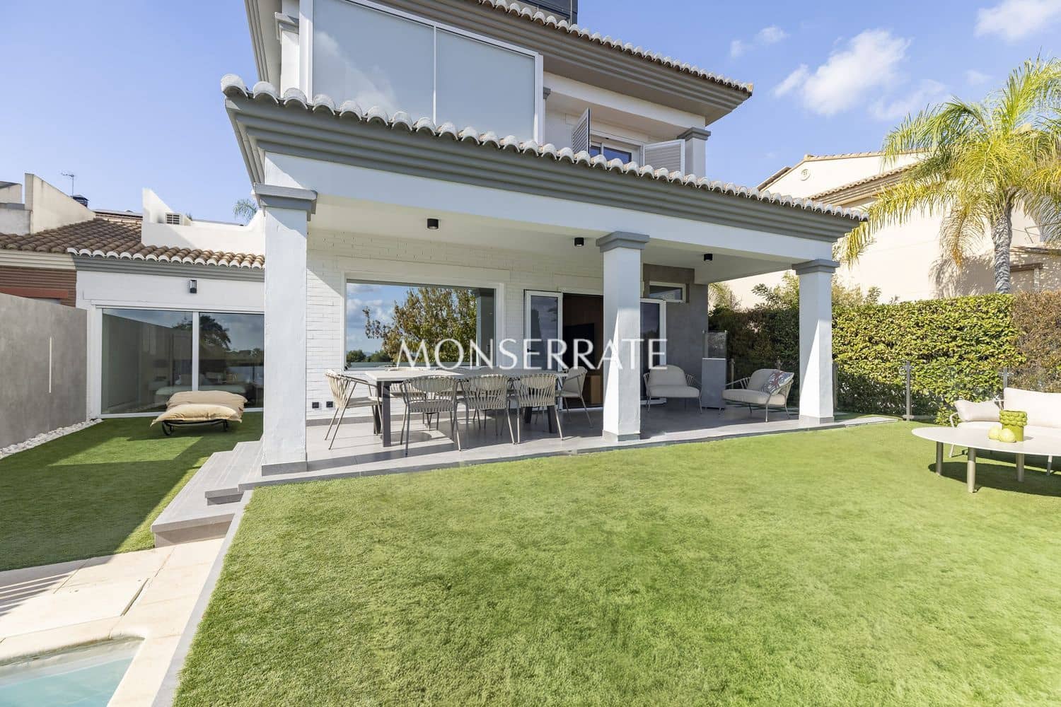 4 soveværelse Villa til salg i San Antonio de Benageber med swimmingpool garage - € 1.200.000 (Ref: 9303019)