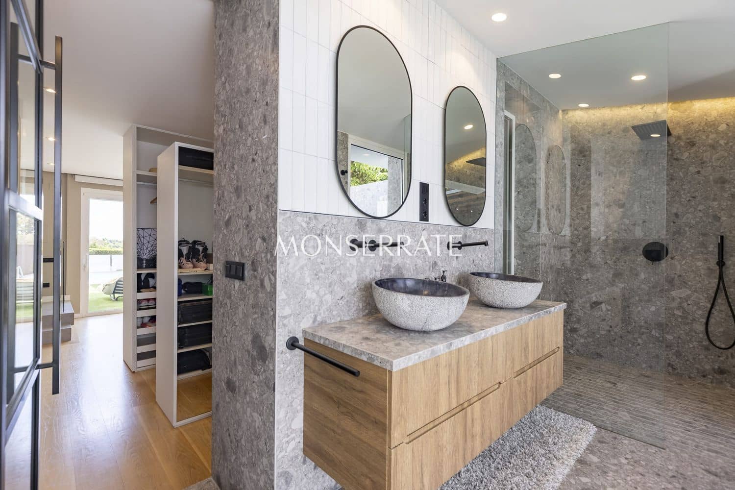 4 soveværelse Villa til salg i San Antonio de Benageber med swimmingpool garage - € 1.200.000 (Ref: 9303019)