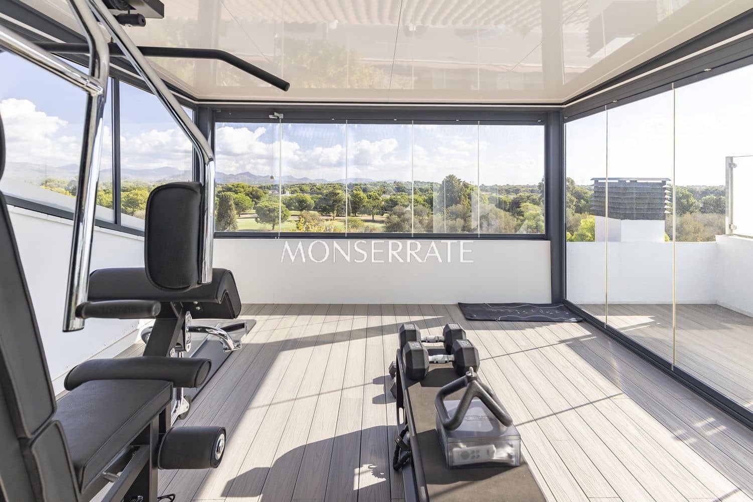 4 soveværelse Villa til salg i San Antonio de Benageber med swimmingpool garage - € 1.200.000 (Ref: 9303019)