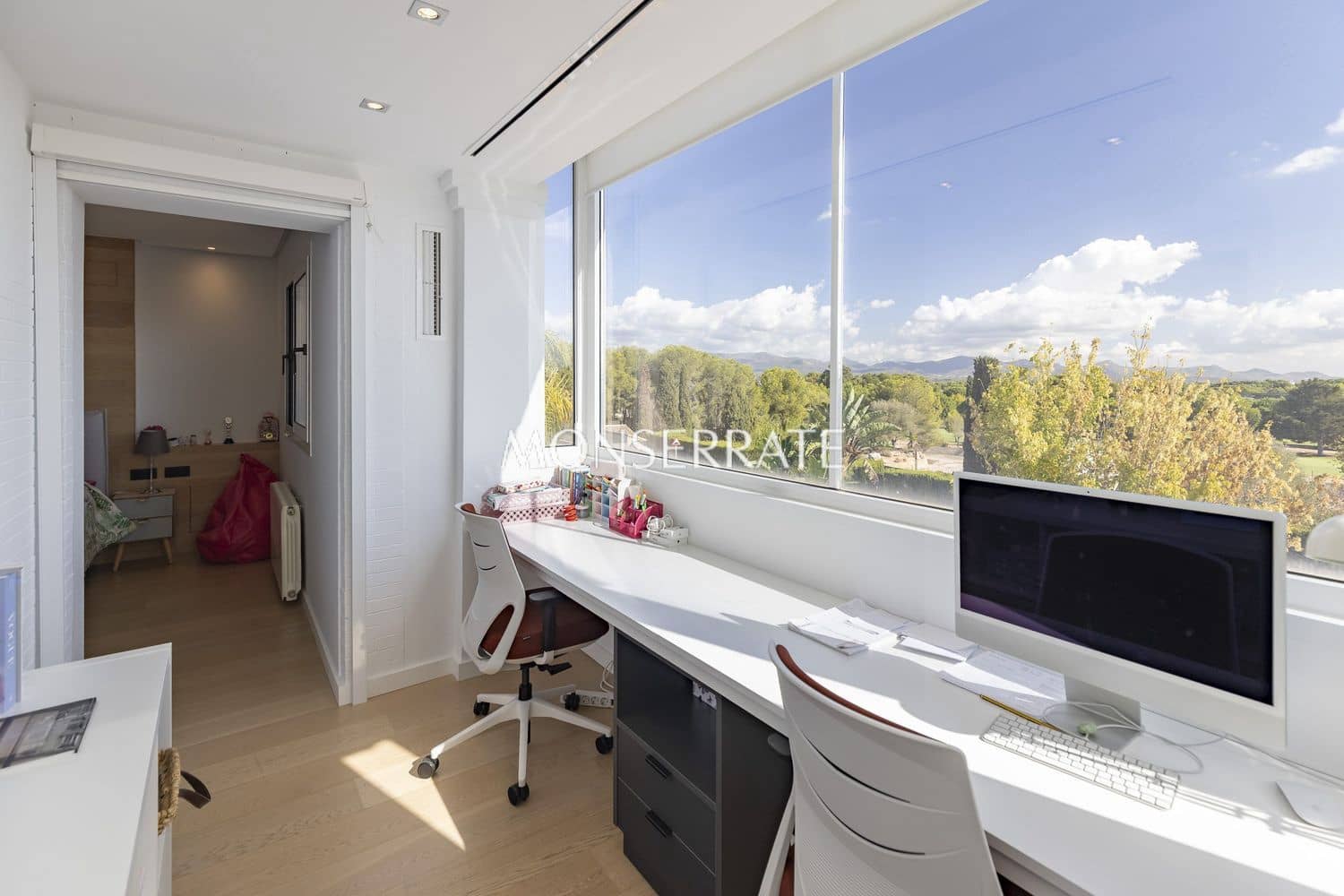 4 soveværelse Villa til salg i San Antonio de Benageber med swimmingpool garage - € 1.200.000 (Ref: 9303019)