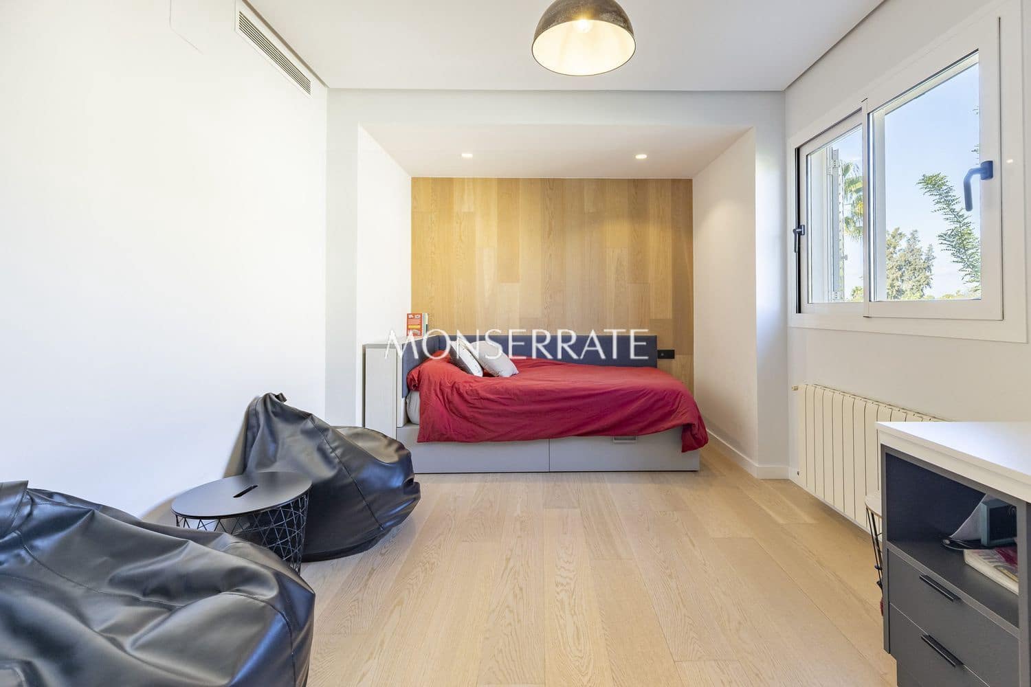 4 soveværelse Villa til salg i San Antonio de Benageber med swimmingpool garage - € 1.200.000 (Ref: 9303019)