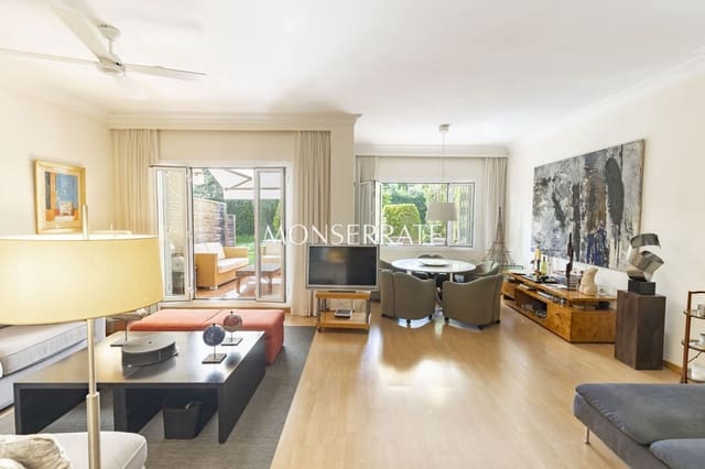 4 bedroom Townhouse for sale in Campolivar, Godella with pool garage - € 670,000 (Ref: 9312293)