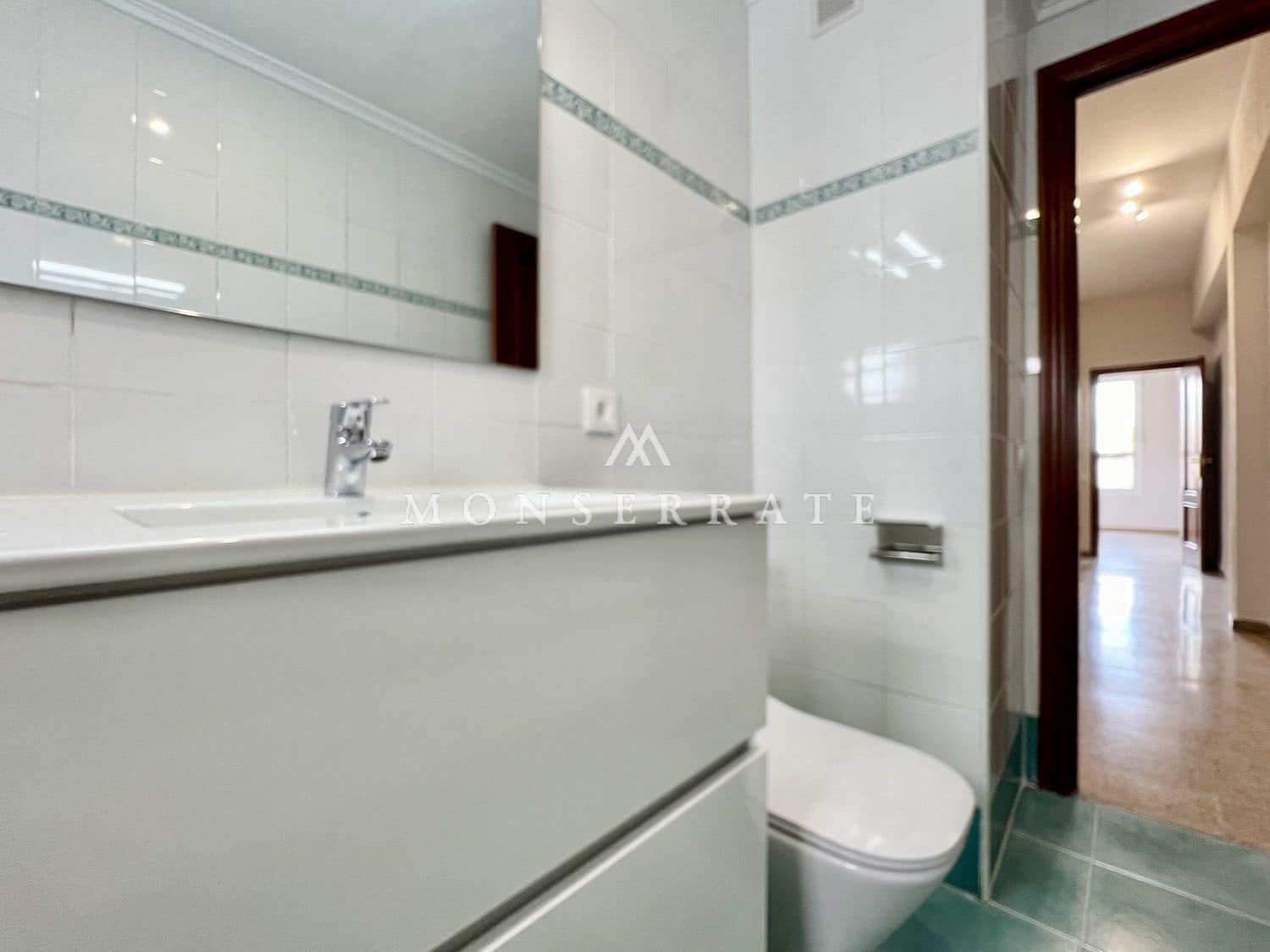 2 slaapkamer Appartement te huur in Valencia stad met garage - € 1.400 (Ref: 9317144)