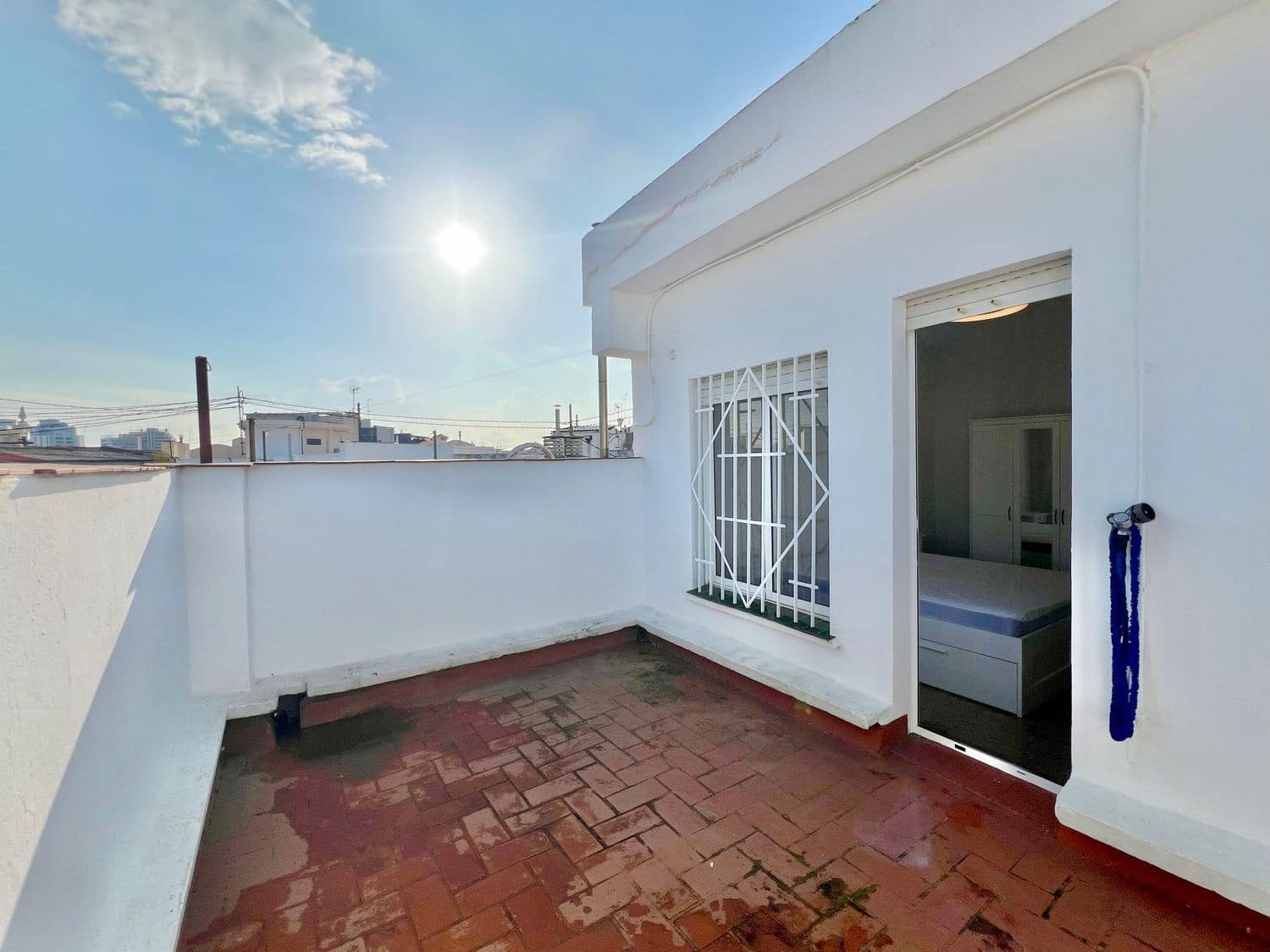2 slaapkamer Appartement te huur in Valencia stad met garage - € 1.400 (Ref: 9317144)