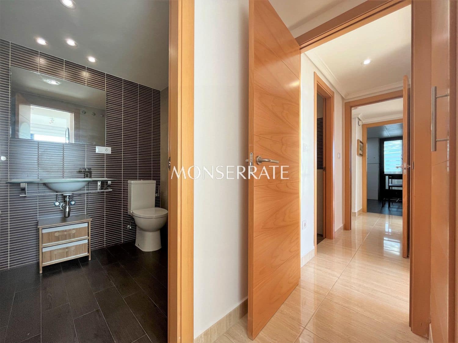 2 makuuhuone Huoneisto myytävänä paikassa Valencia kaupunki mukana uima-altaan 
autotalli - 470 000 € (Ref: 9317145)