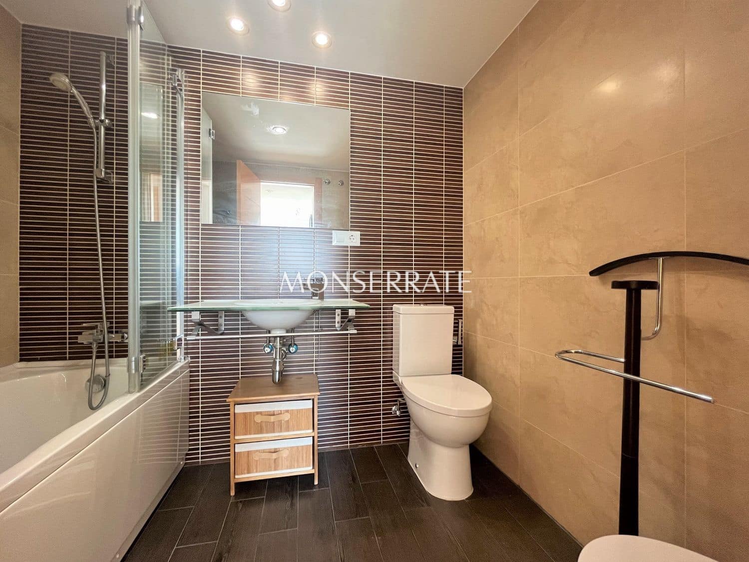 2 makuuhuone Huoneisto myytävänä paikassa Valencia kaupunki mukana uima-altaan 
autotalli - 470 000 € (Ref: 9317145)