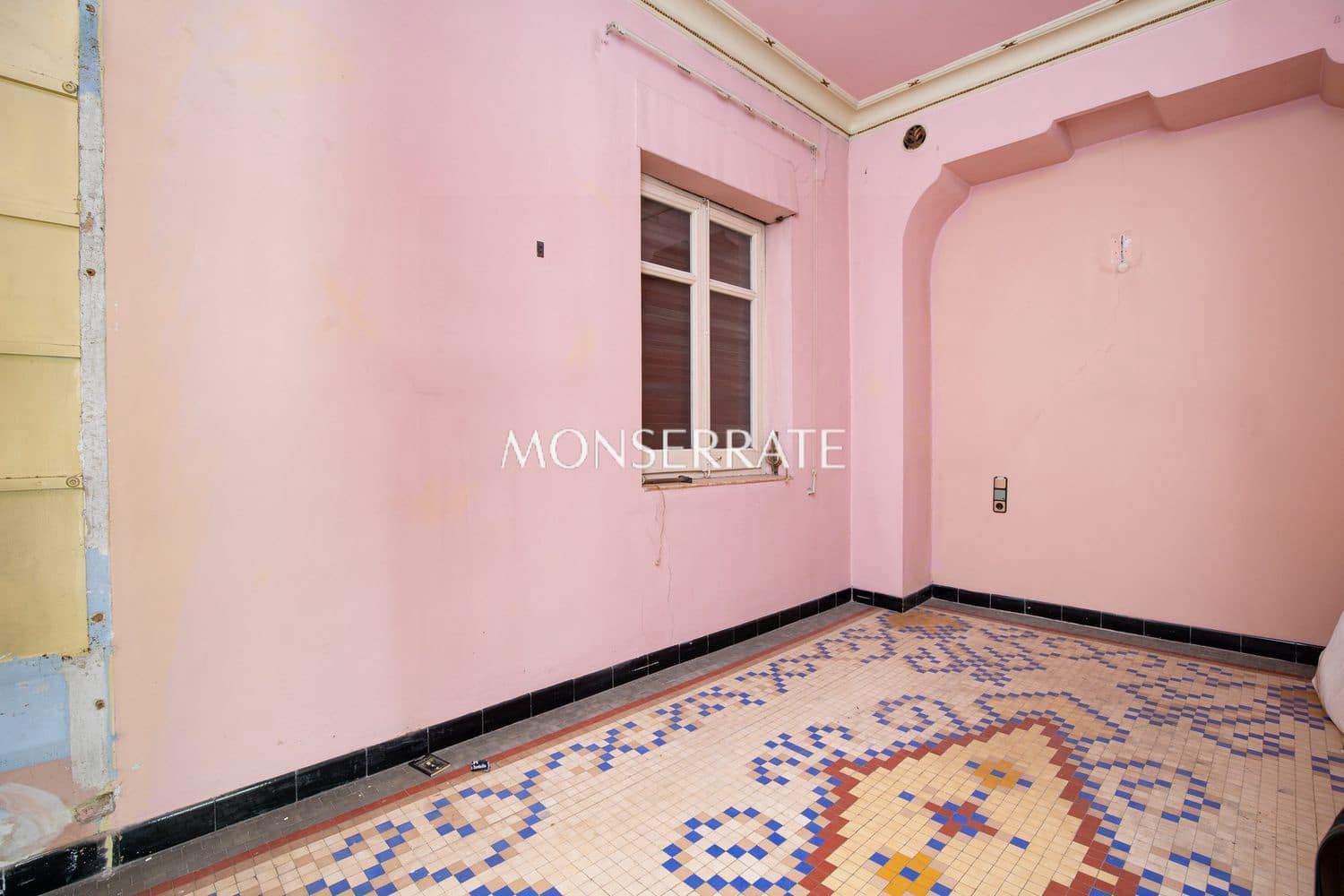 6 slaapkamer Villa te koop in Valencia stad met garage - € 1.900.000 (Ref: 9321538)