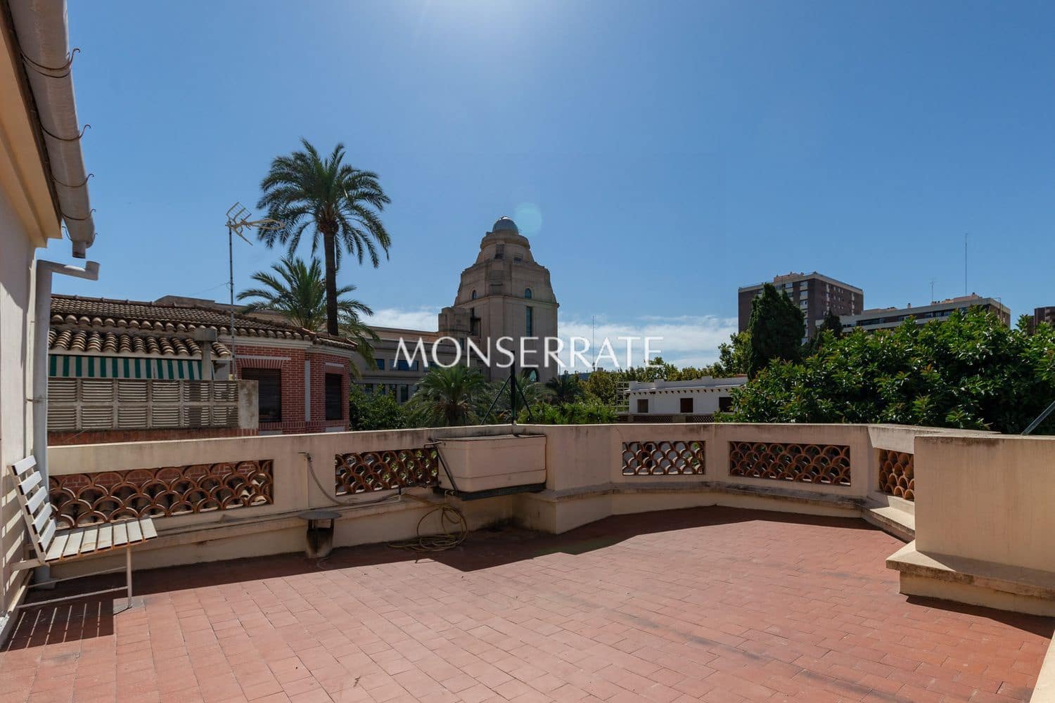 6 slaapkamer Villa te koop in Valencia stad met garage - € 1.900.000 (Ref: 9321538)