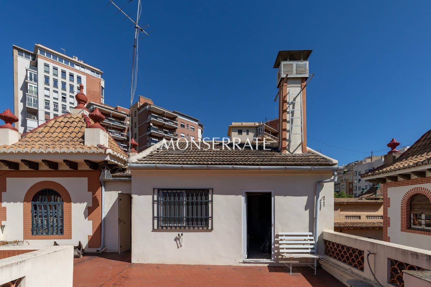 6 slaapkamer Villa te koop in Valencia stad met garage - € 1.900.000 (Ref: 9321538)