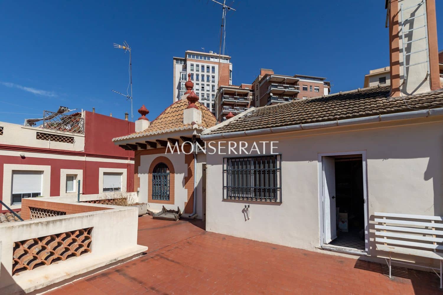 6 slaapkamer Villa te koop in Valencia stad met garage - € 1.900.000 (Ref: 9321538)