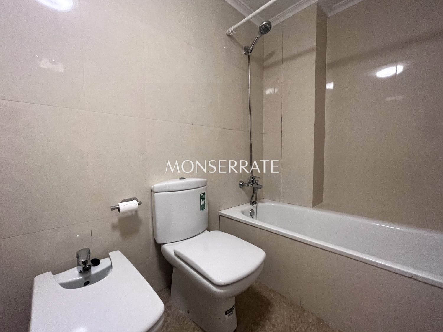 2 bedroom Apartment for rent in Valencia city with pool garage - € 1,500 (Ref: 9371298)