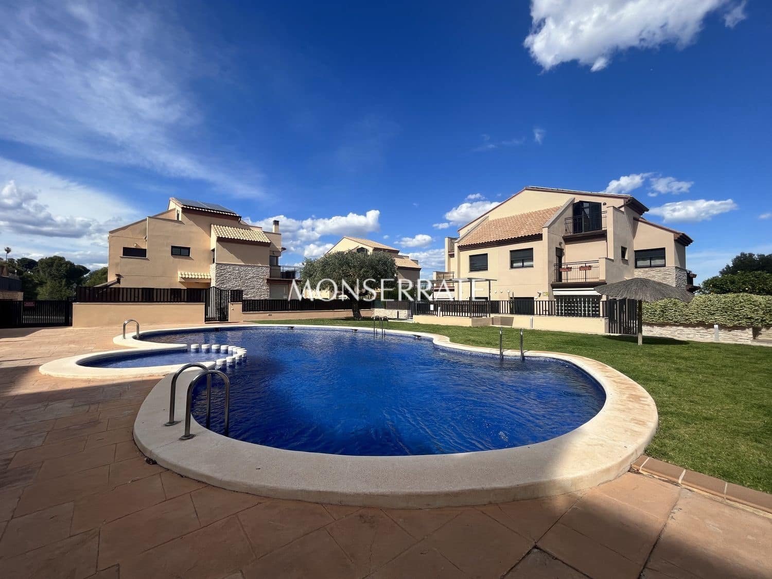 2 bedroom Apartment for rent in Valencia city with pool garage - € 1,500 (Ref: 9371298)