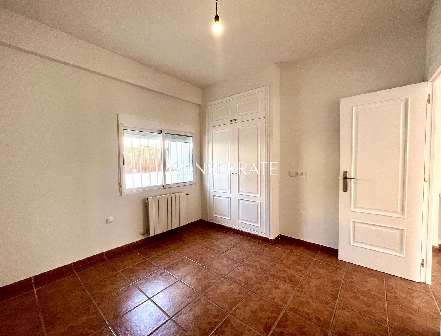 4 soverom Bungalow til leie i Rocafort med svømmebasseng garasje - € 2 600 (Ref: 9390041)