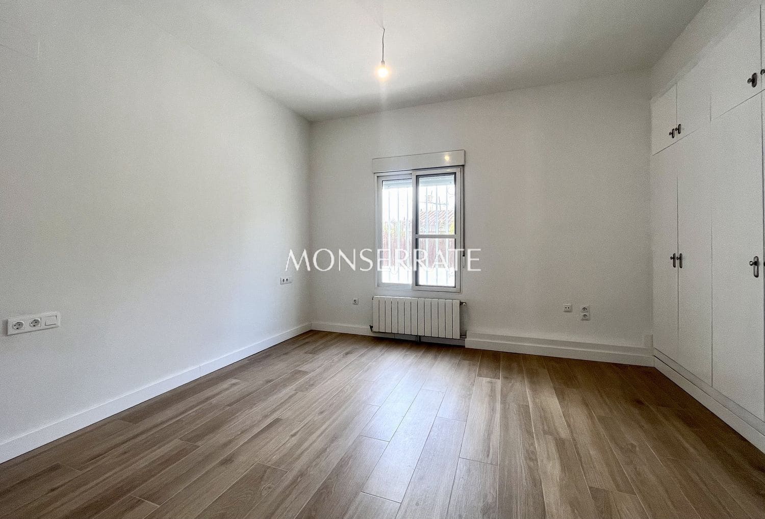 4 bedroom Villa for rent in Rocafort with pool garage - € 2,600 (Ref: 9390042)