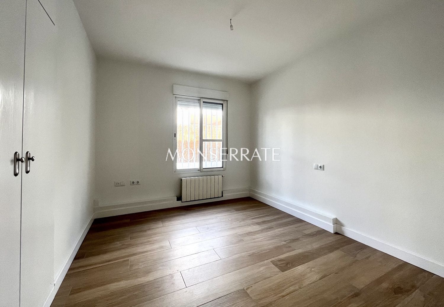 4 bedroom Villa for rent in Rocafort with pool garage - € 2,600 (Ref: 9390042)