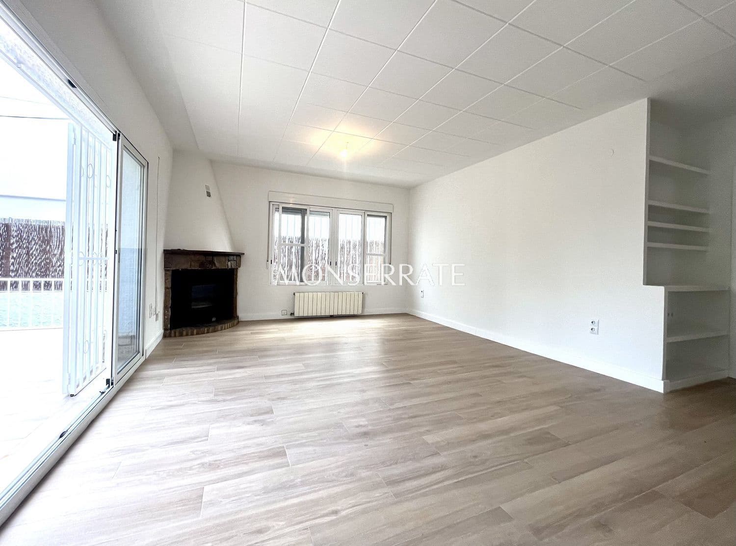 4 bedroom Villa for rent in Rocafort with pool garage - € 2,600 (Ref: 9390042)