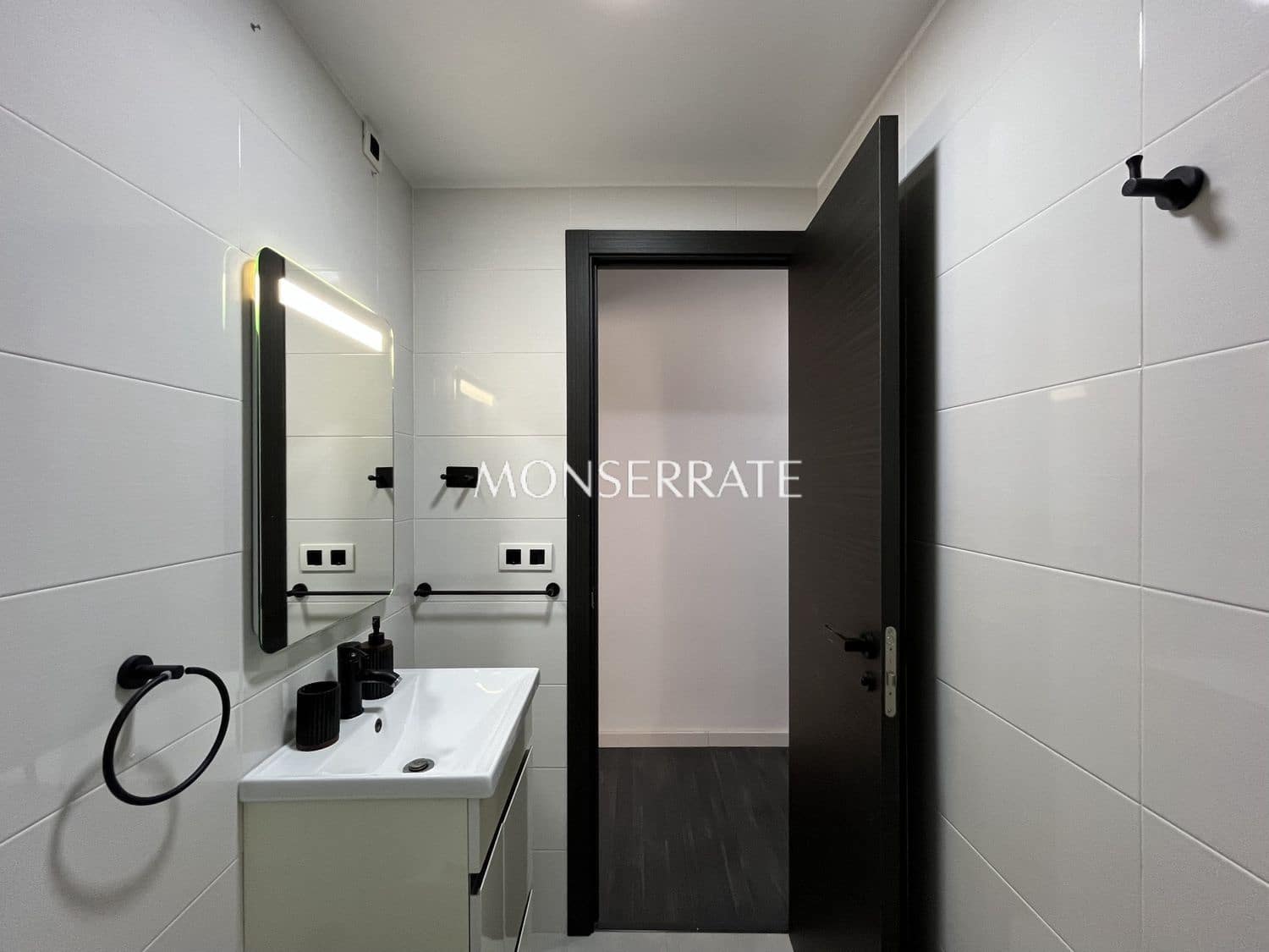 3 soveværelse Lejlighed til leje i Valencia by med garage - € 2.150 (Ref: 9398015)