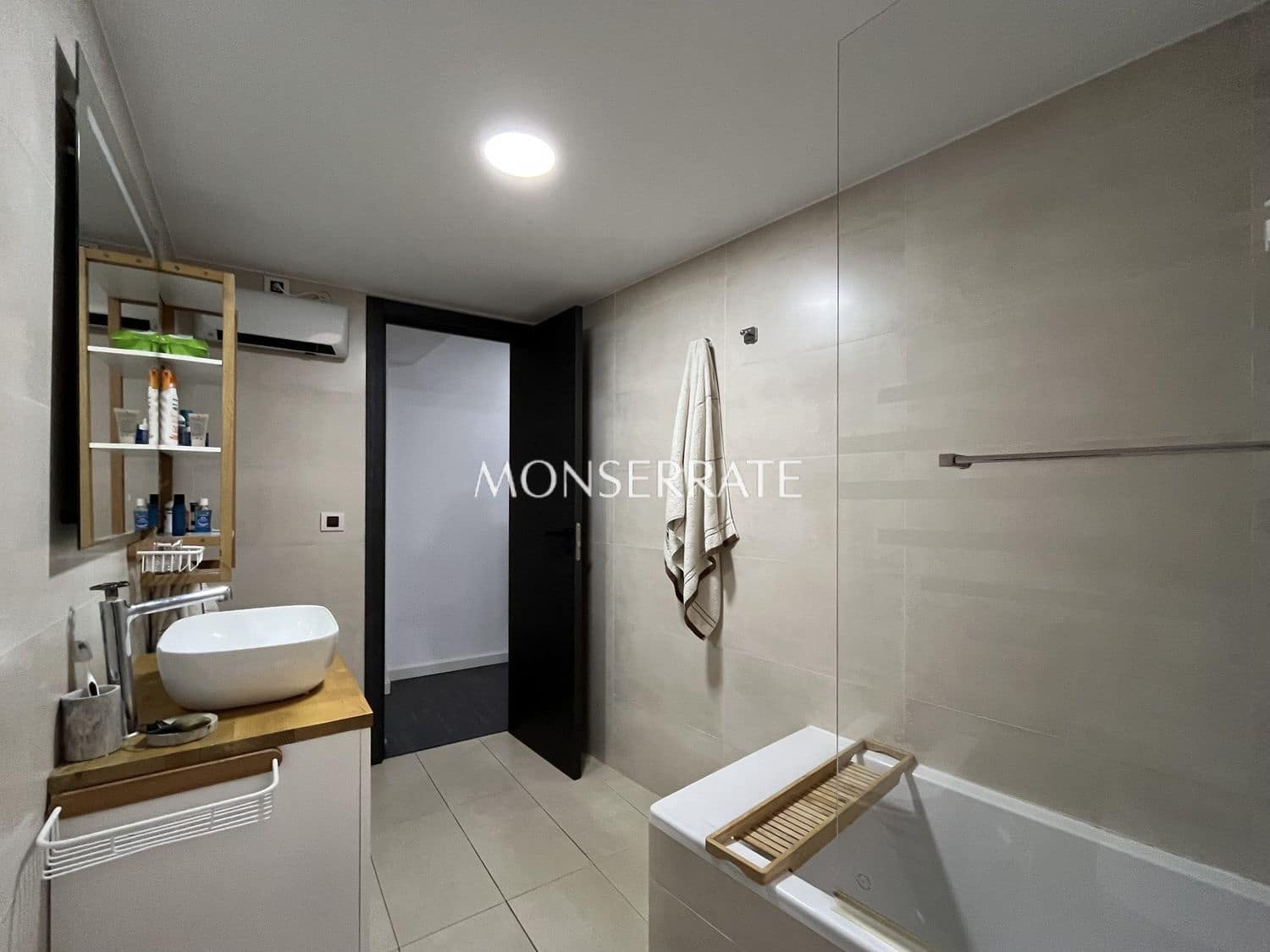 3 soveværelse Lejlighed til leje i Valencia by med garage - € 2.150 (Ref: 9398015)