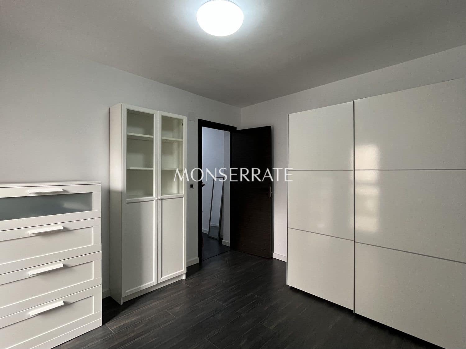 3 soveværelse Lejlighed til leje i Valencia by med garage - € 2.150 (Ref: 9398015)