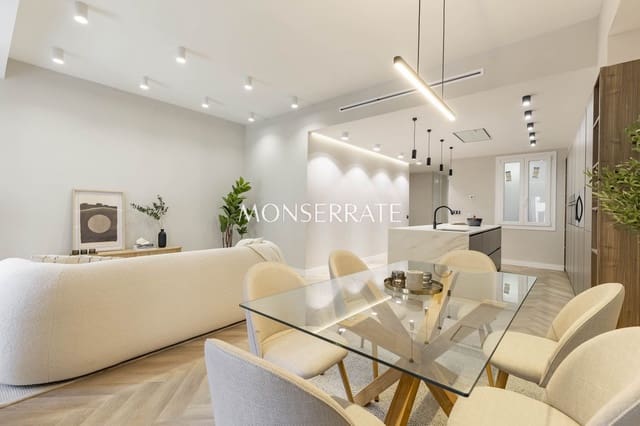 5 soveværelse Lejlighed til salg i Russafa, Valencia by med garage - € 990.000 (Ref: 9419291)