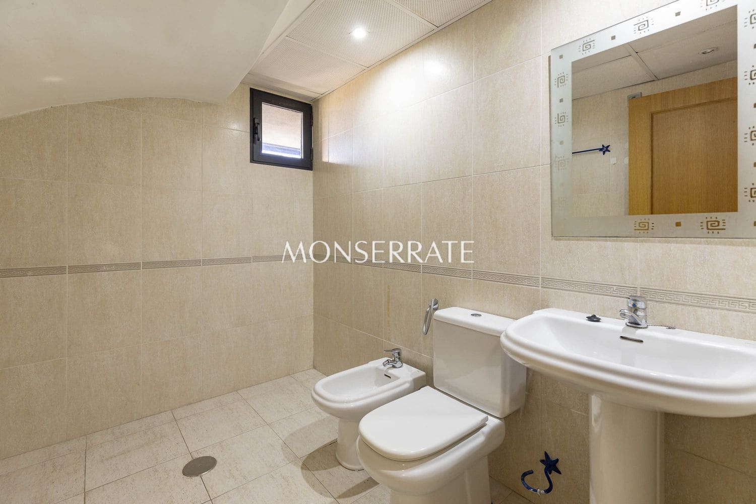 4 camera da letto Appartamento da affittare in Valencia citta con piscina garage - 2.750 € (Rif: 9429583)