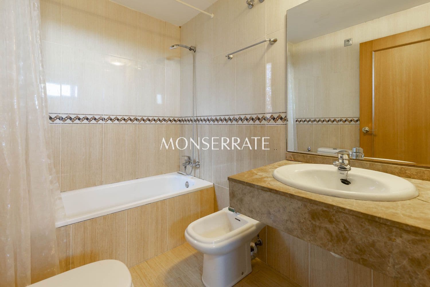 4 camera da letto Appartamento da affittare in Valencia citta con piscina garage - 2.750 € (Rif: 9429583)