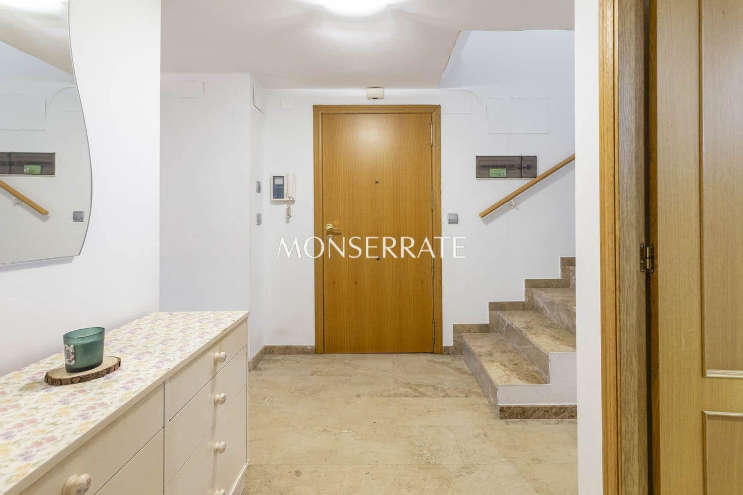 4 camera da letto Appartamento da affittare in Valencia citta con piscina garage - 2.750 € (Rif: 9429583)