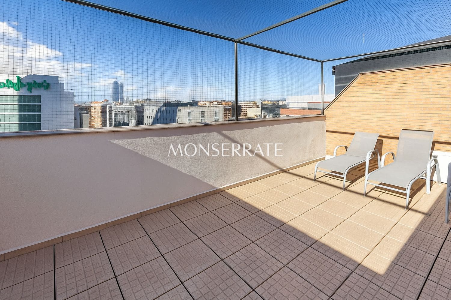 4 camera da letto Appartamento da affittare in Valencia citta con piscina garage - 2.750 € (Rif: 9429583)