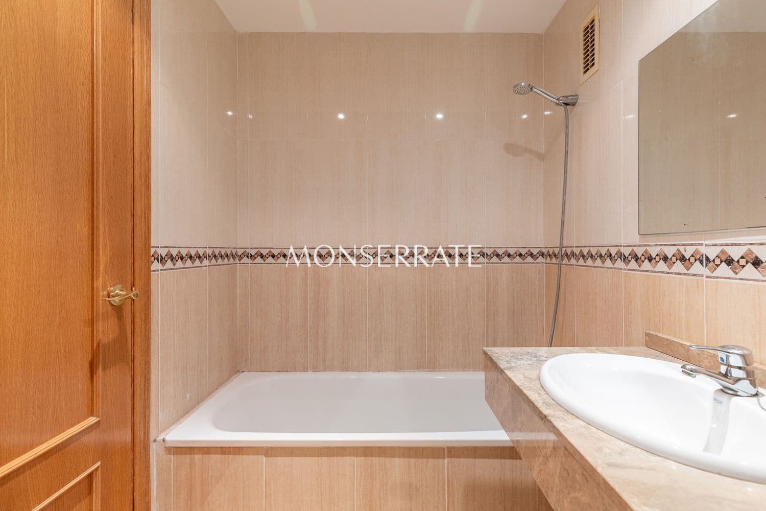 3 chambre Appartement à vendre à Valence ville avec garage - 620 000 € (Ref: 9432942)