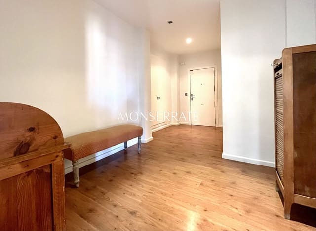 4 soveværelse Lejlighed til leje i Sant Francesc, Valencia by med garage - € 3.500 (Ref: 9441316)