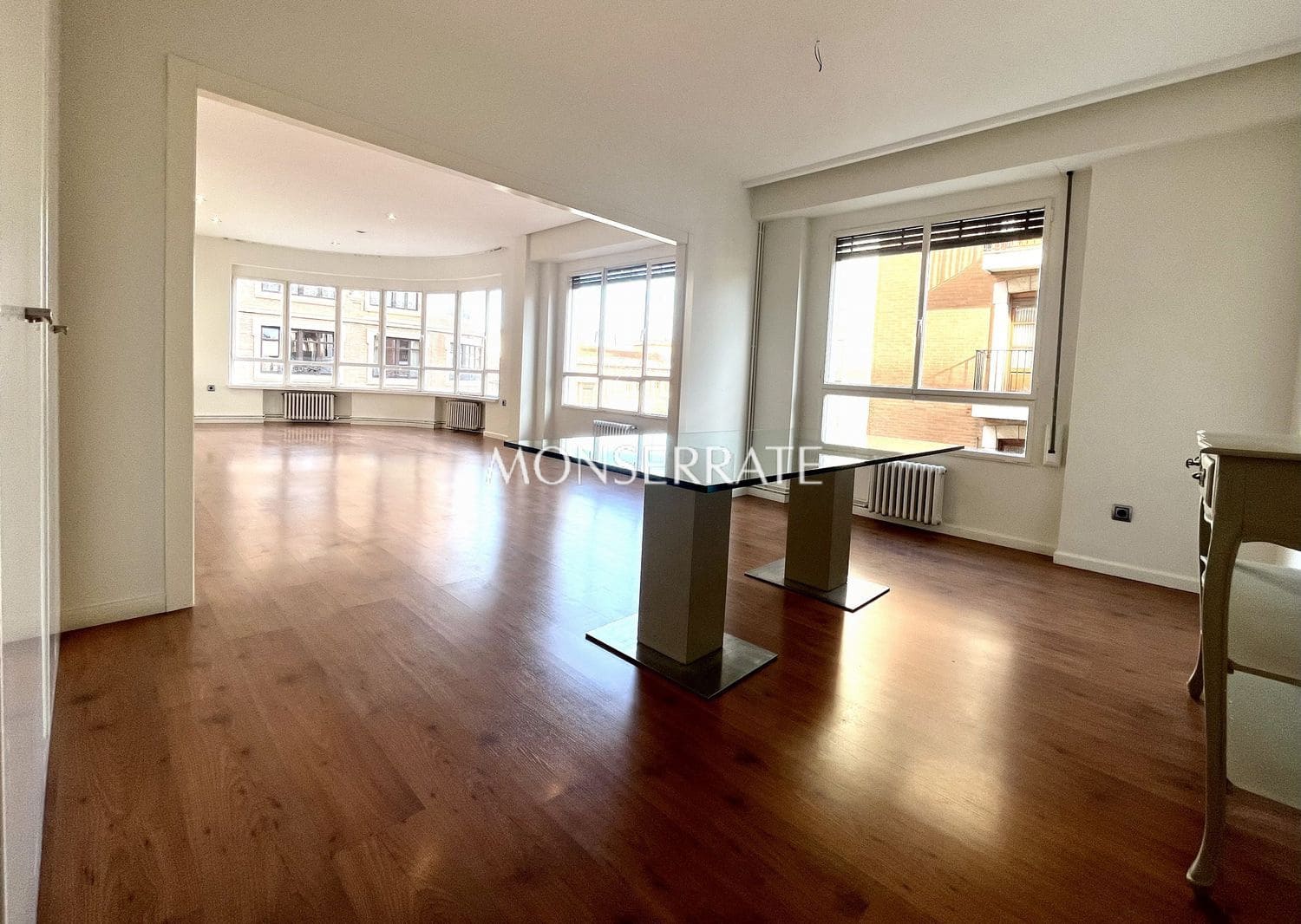 4 makuuhuone Huoneisto vuokrattavana paikassa Valencia kaupunki mukana 
autotalli - 3 500 € (Ref: 9441316)