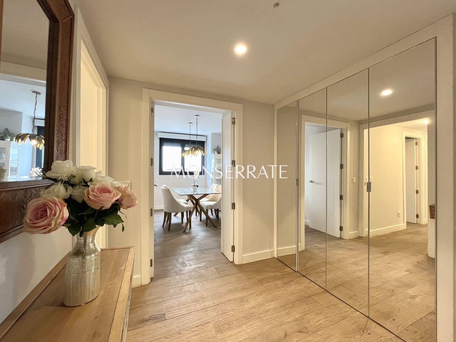 3 Zimmer Apartment zu verkaufen in Valencia Stadt mit Pool Garage - 730.000 € (Ref: 9445712)