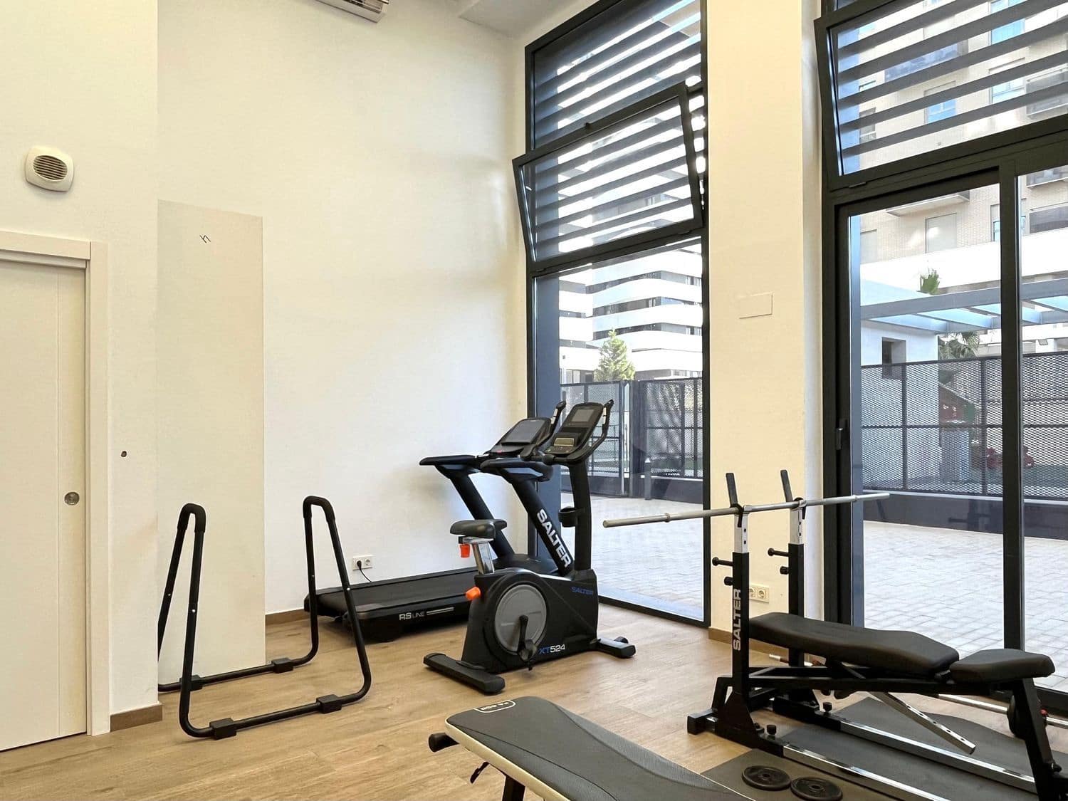 3 Zimmer Apartment zu verkaufen in Valencia Stadt mit Pool Garage - 730.000 € (Ref: 9445712)