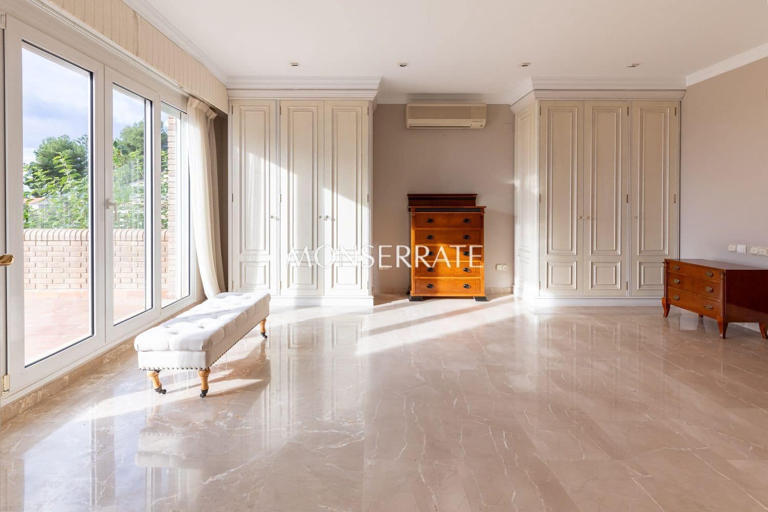 8 soverom Villa til salgs i Pucol med svømmebasseng garasje - € 2 400 000 (Ref: 9450349)