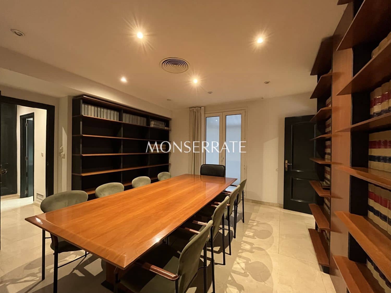 Kontor att hyra i Valencia stad - 4 500 € (Ref: 9451915)