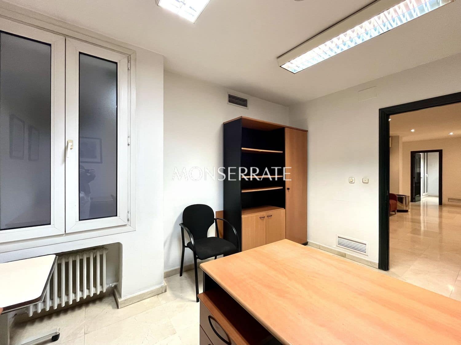 Kontor att hyra i Valencia stad - 4 500 € (Ref: 9451915)