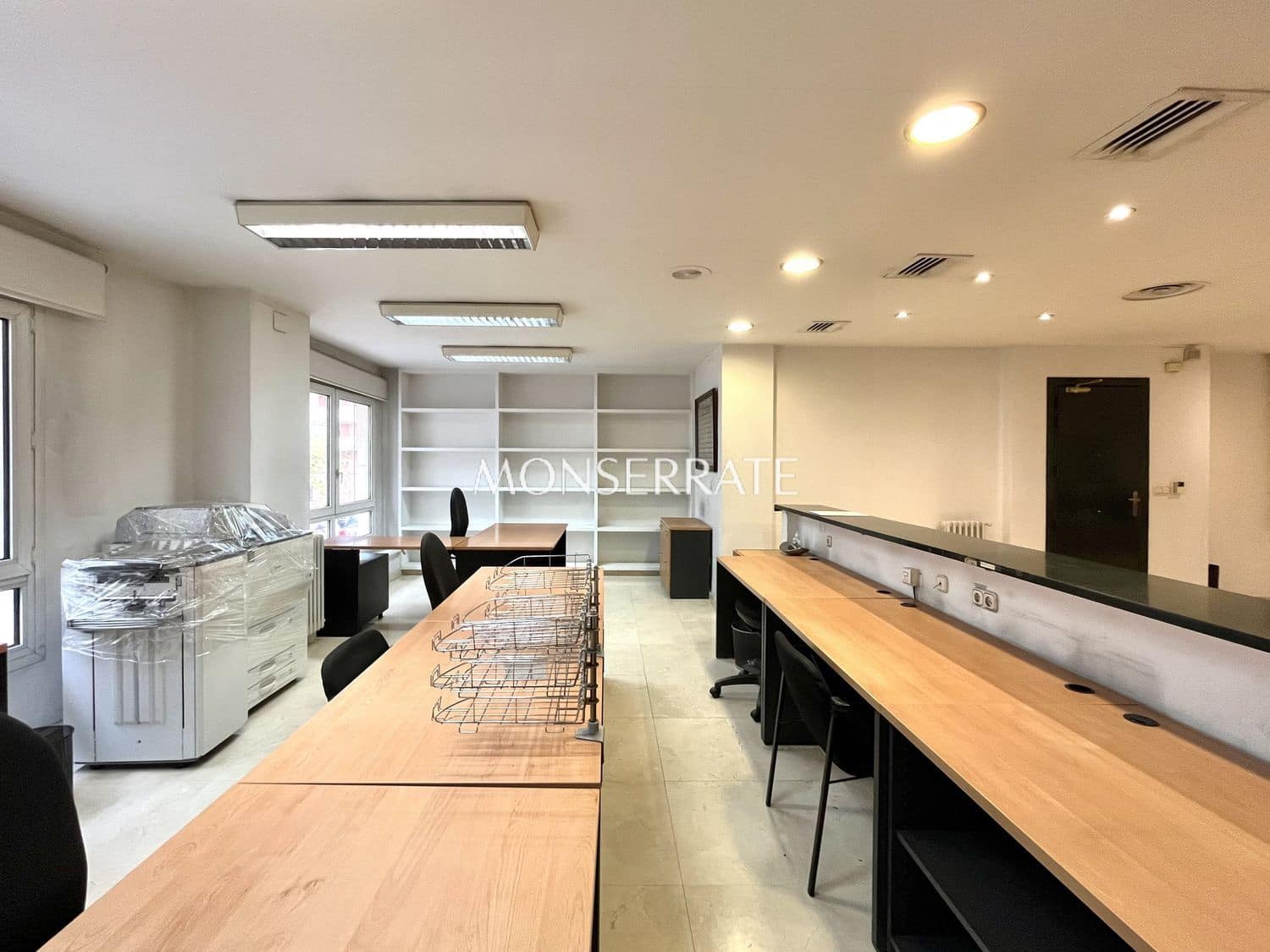 Kontor att hyra i Valencia stad - 4 500 € (Ref: 9451915)