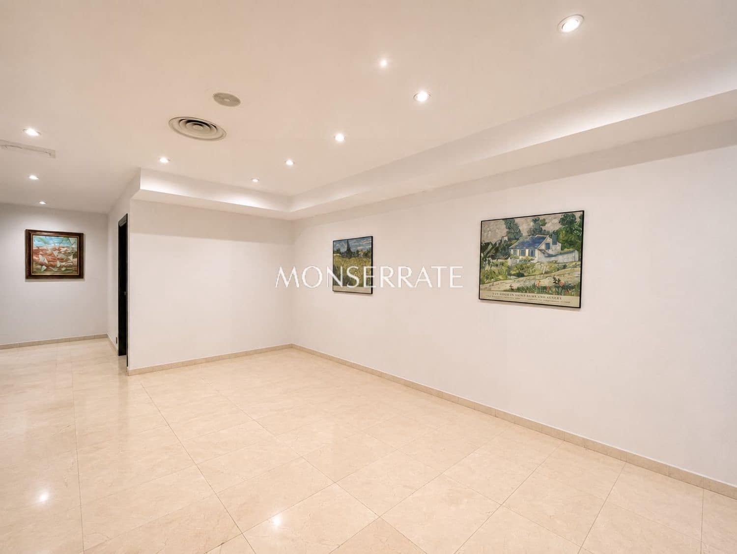 Office for rent in Valencia city - € 4,500 (Ref: 9451915)