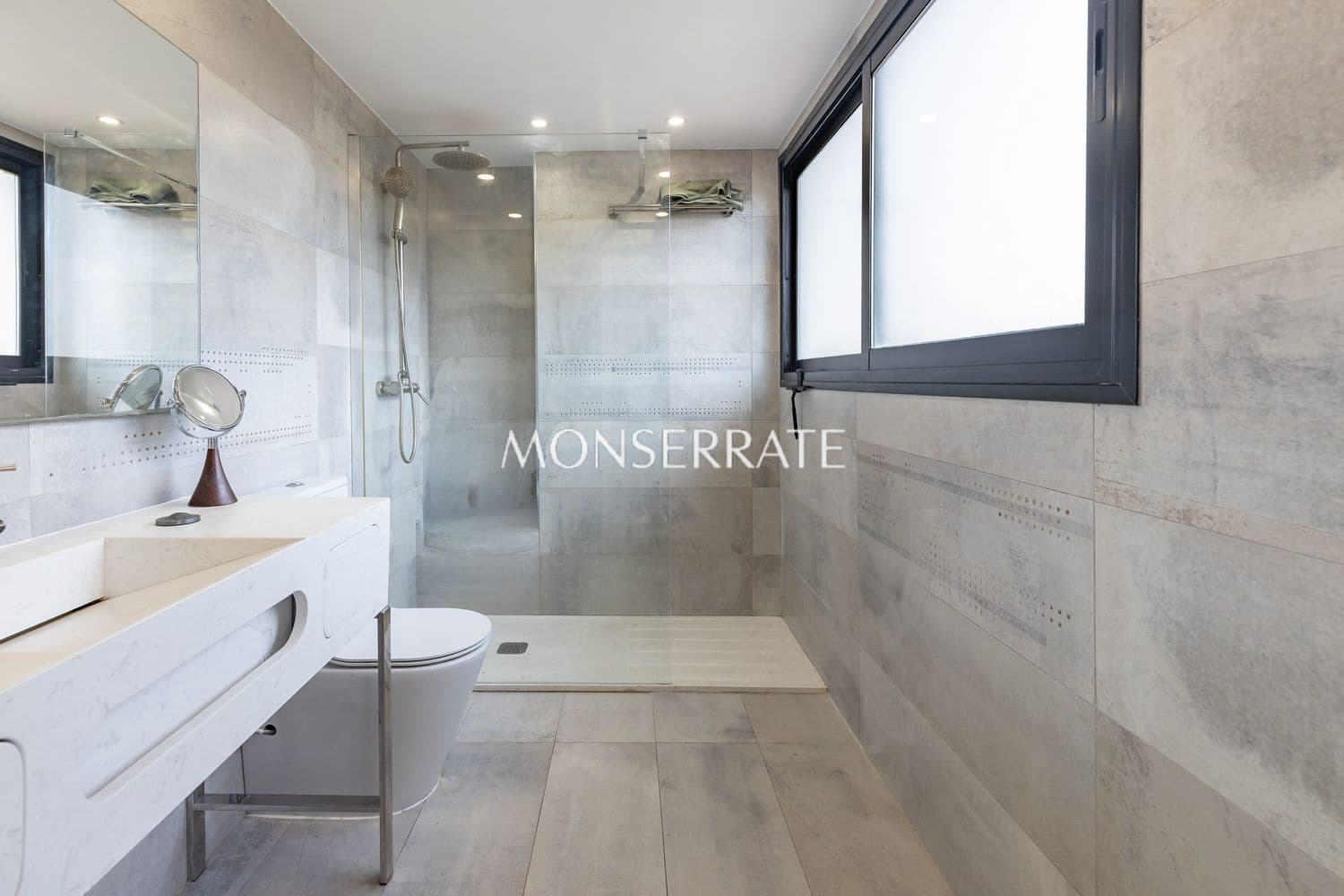 Casa de 3 habitaciones en Puig en venta con piscina garaje - 490.000 € (Ref: 9461005)