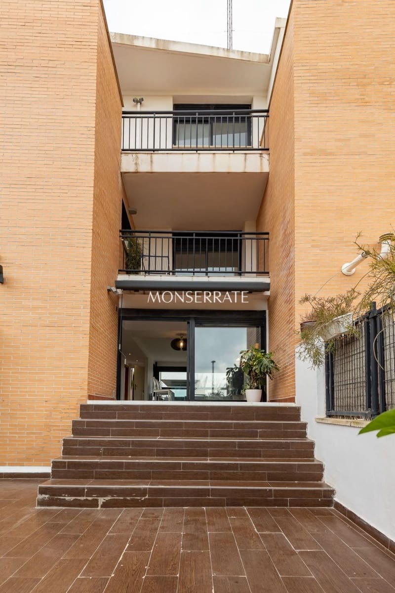 Casa de 3 habitaciones en Puig en venta con piscina garaje - 490.000 € (Ref: 9461005)