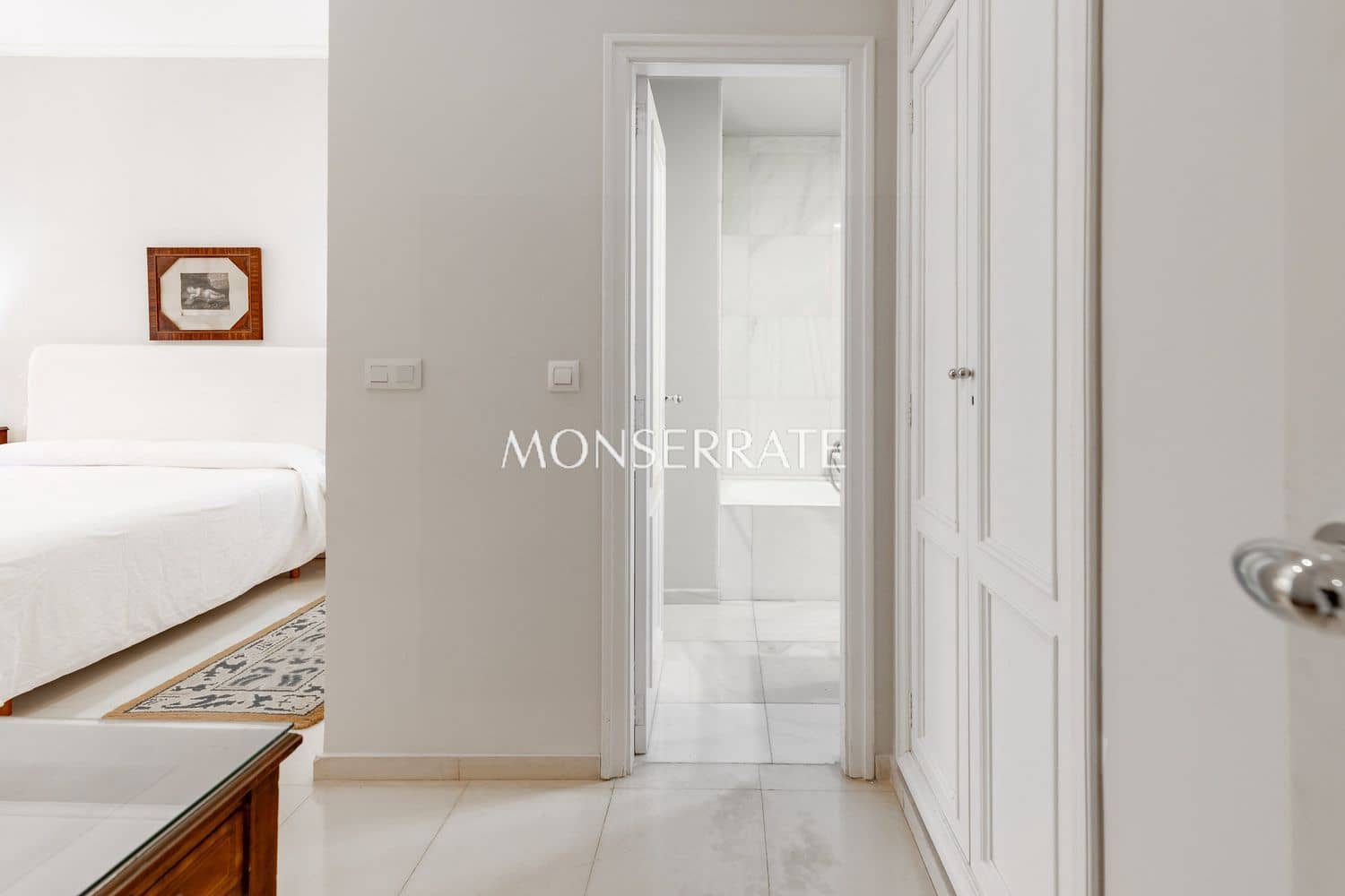 4 soveværelse Lejlighed til leje i Valencia by med garage - € 3.400 (Ref: 9465289)