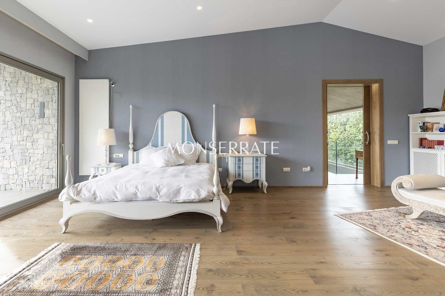 3 makuuhuone Huvila myytävänä paikassa Valencia kaupunki mukana uima-altaan 
autotalli - 2 300 000 € (Ref: 9472246)